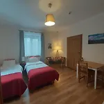 To Tutaj * شكلارسكا بوريبا