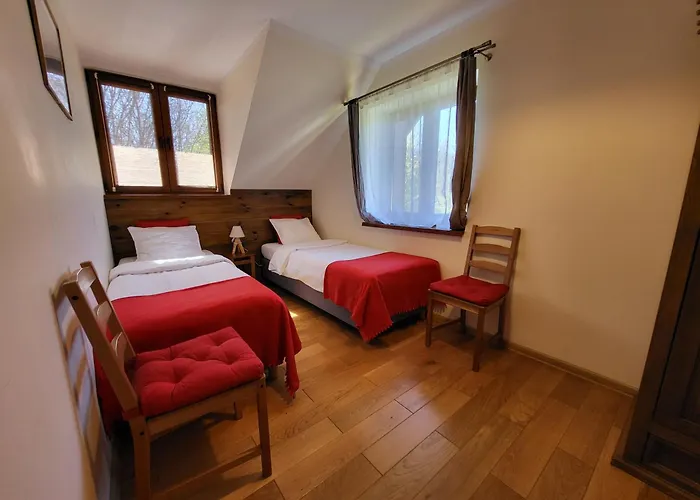 To Tutaj * شكلارسكا بوريبا